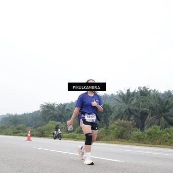 Runner Photo 7480409