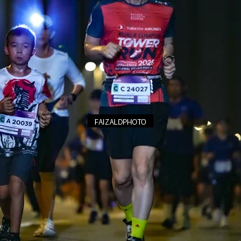 Runner Photo 7480414