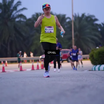 Runner Photo 7480422