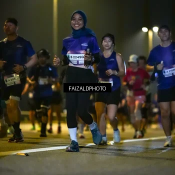 Runner Photo 7480434