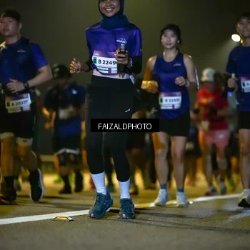 Runner Photo 7480435