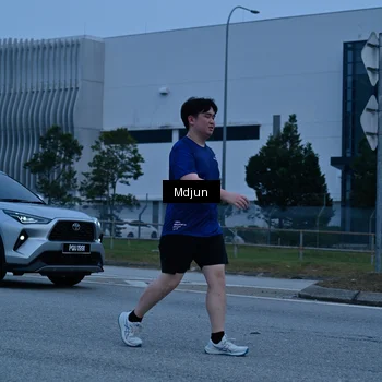 Runner Photo 7480439