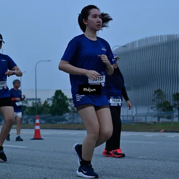Runner Photo 7480449