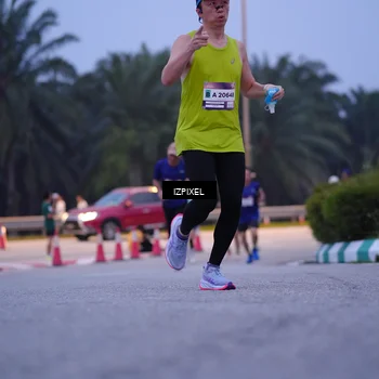 Runner Photo 7480461
