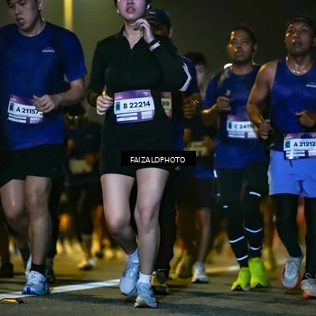 Runner Photo 7480470