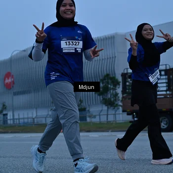 Runner Photo 7480479