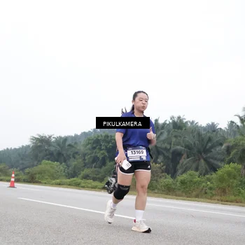 Runner Photo 7480495