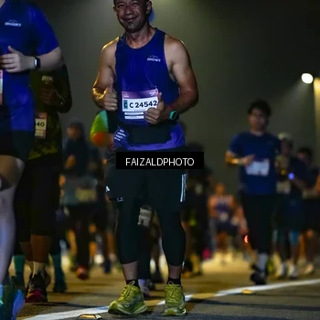 Runner Photo 7480496