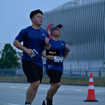 Runner Photo 7480528