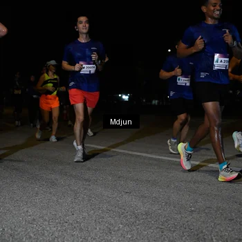 Runner Photo 7480530