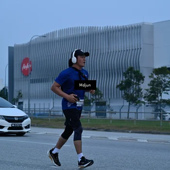 Runner Photo 7480603