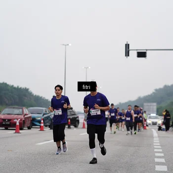 Runner Photo 7480605