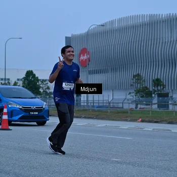 Runner Photo 7480619