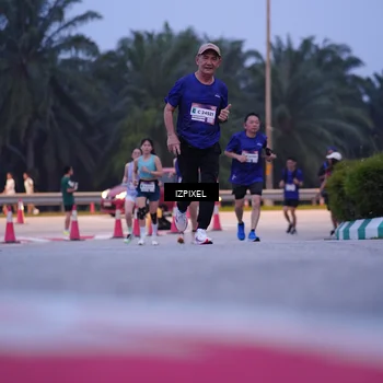 Runner Photo 7480629