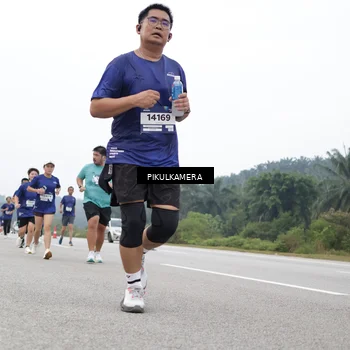 Runner Photo 7480638