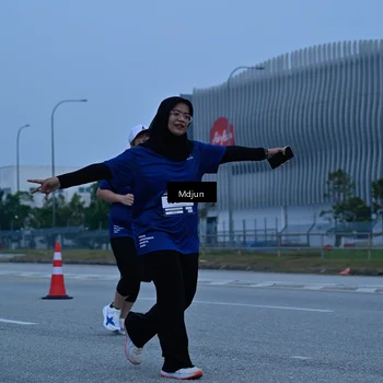 Runner Photo 7480639