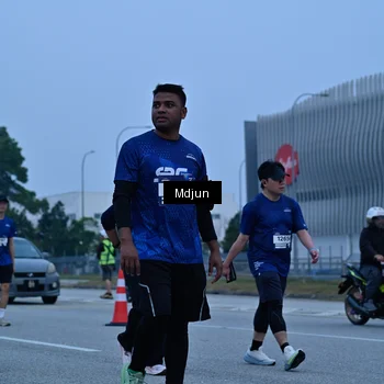 Runner Photo 7480642