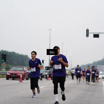 Runner Photo 7480655