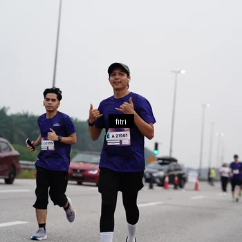 Runner Photo 7480661