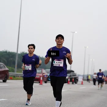 Runner Photo 7480669