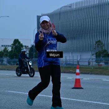 Runner Photo 7480675