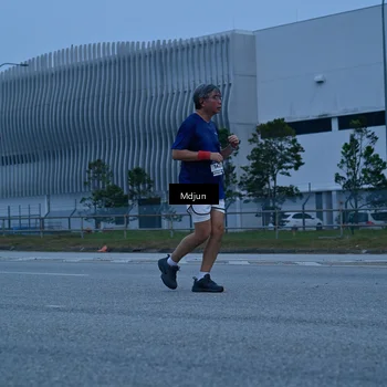 Runner Photo 7480684