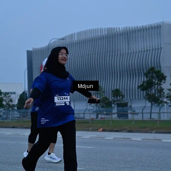Runner Photo 7480696