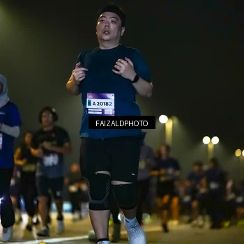 Runner Photo 7480707