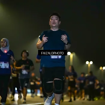 Runner Photo 7480711