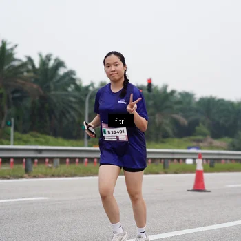 Runner Photo 7480741