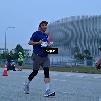 Runner Photo 7480769
