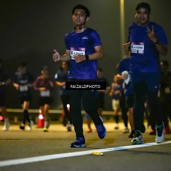 Runner Photo 7480785