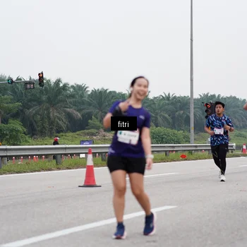 Runner Photo 7480800
