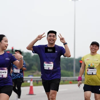 Runner Photo 7480870
