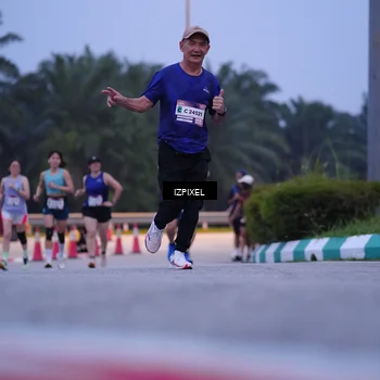 Runner Photo 7480895