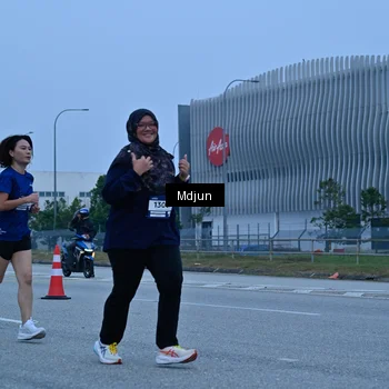 Runner Photo 7480905
