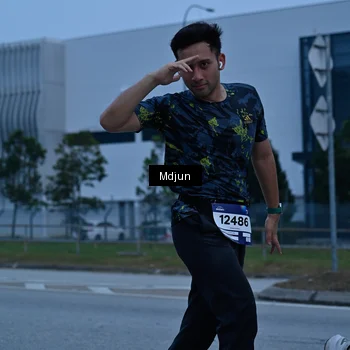Runner Photo 7480910