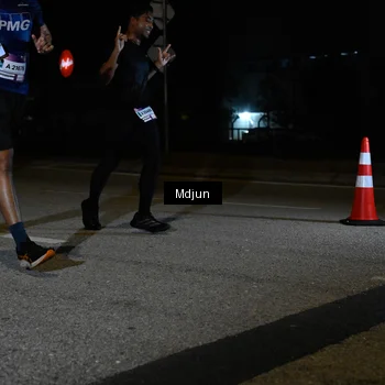 Runner Photo 7480938