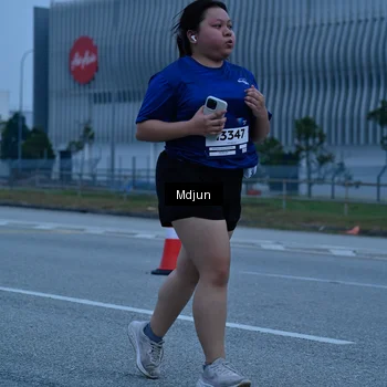Runner Photo 7480940