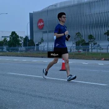 Runner Photo 7480970