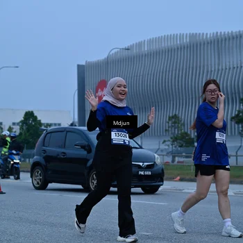 Runner Photo 7480994