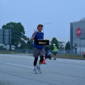 Runner Photo 7481007