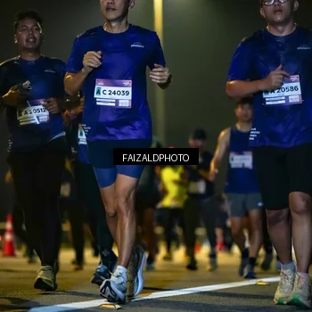 Runner Photo 7481029