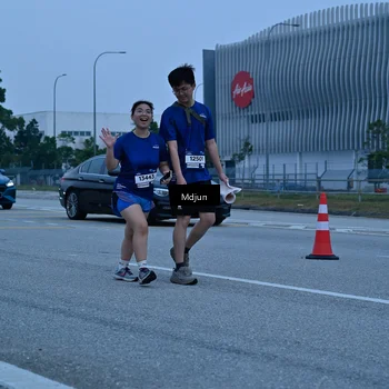 Runner Photo 7481031