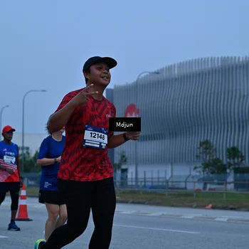 Runner Photo 7481037