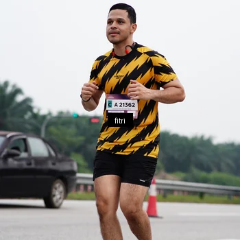 Runner Photo 7481045