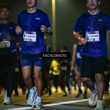 Runner Photo 7481047