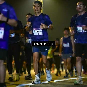 Runner Photo 7481049