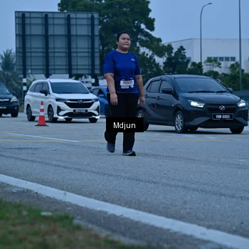 Runner Photo 7481054