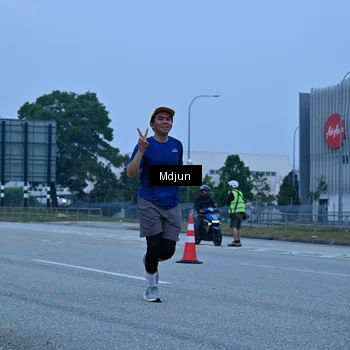 Runner Photo 7481067